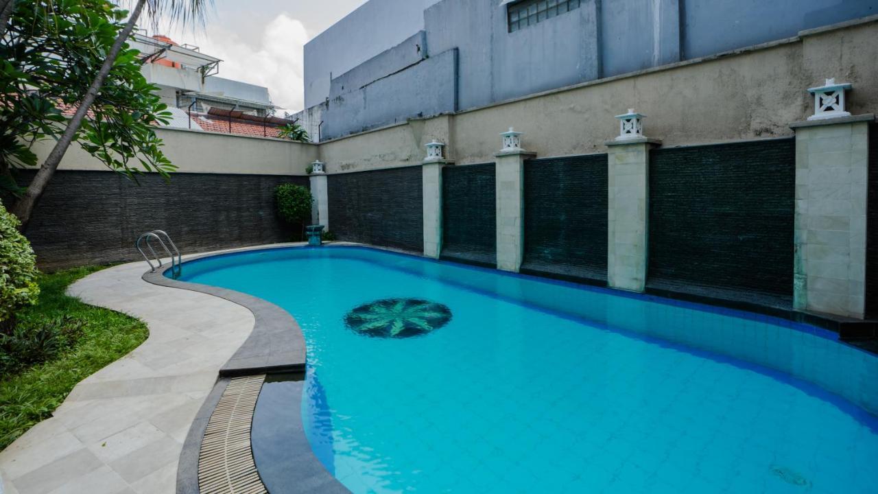 ARCS House Menteng by Jambuluwuk Jakarta Bagian luar foto