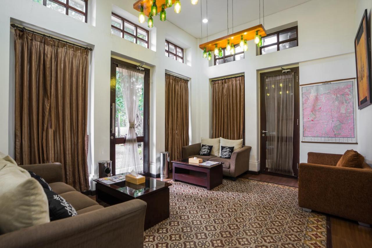 ARCS House Menteng by Jambuluwuk Jakarta Bagian luar foto